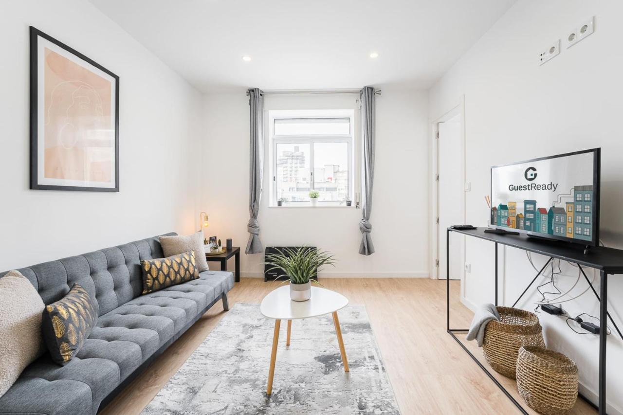 Guestready - Japandi-Chic Home In Central Porto Exterior photo